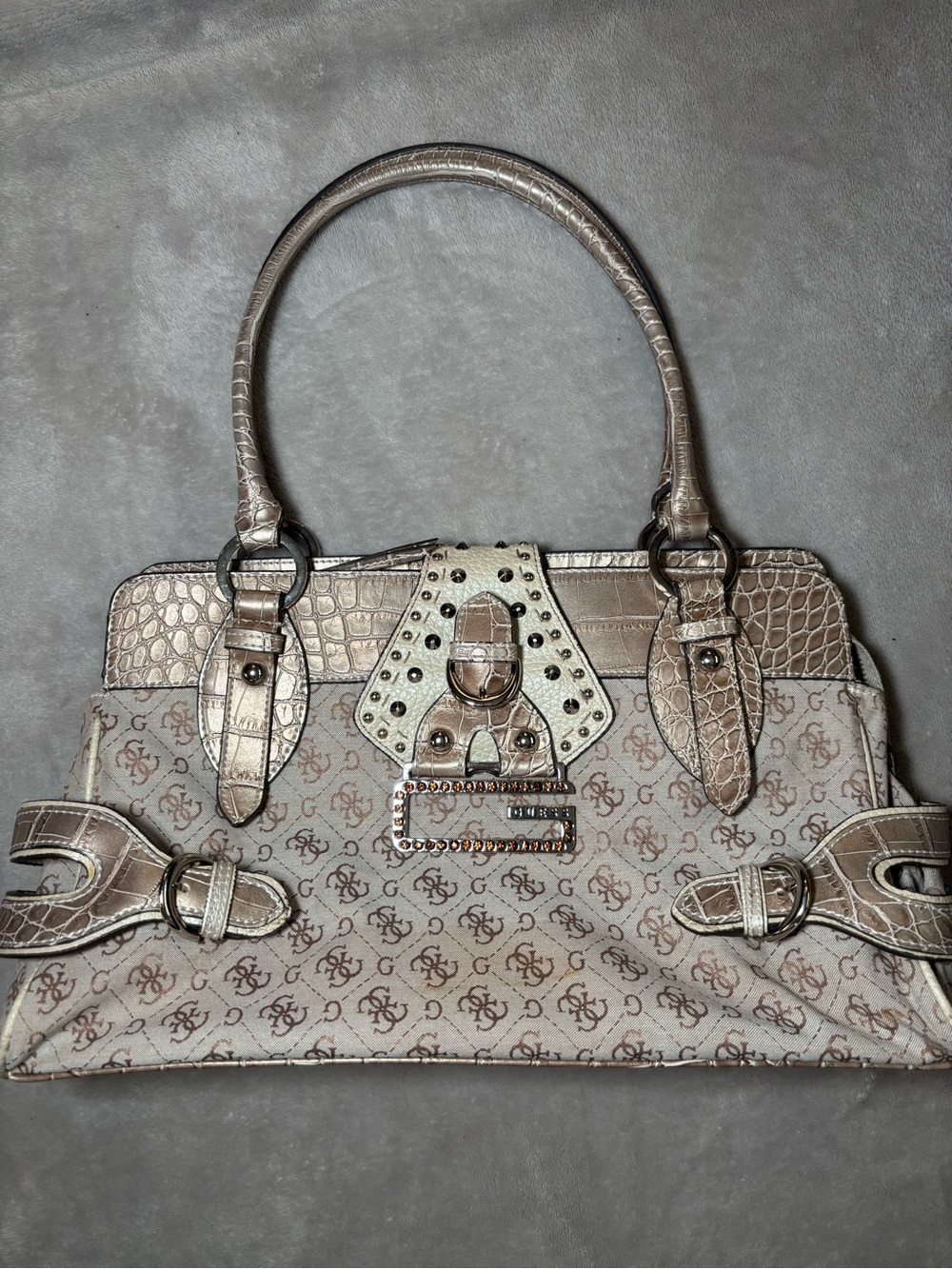 RARE Vintage Y2K Guess Beige Monogram Bag